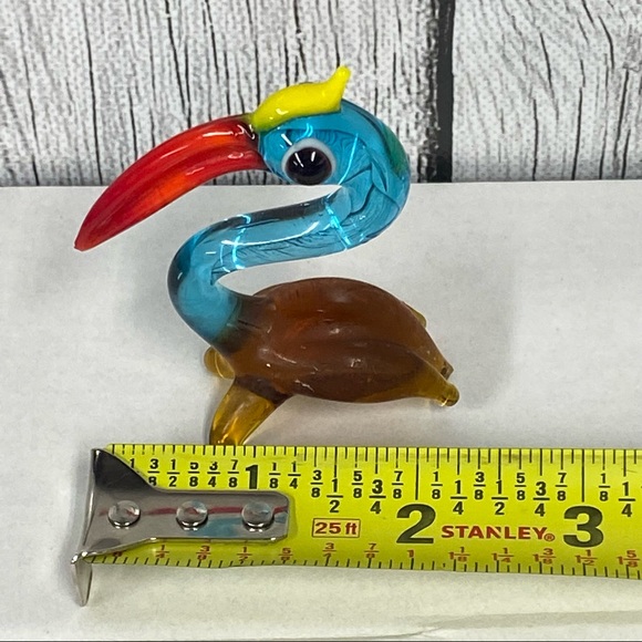 Sold! $9 Vintage Small Colorful Bird Art Glass Sculpture Figurine 3” Inches - Picture 6 of 7